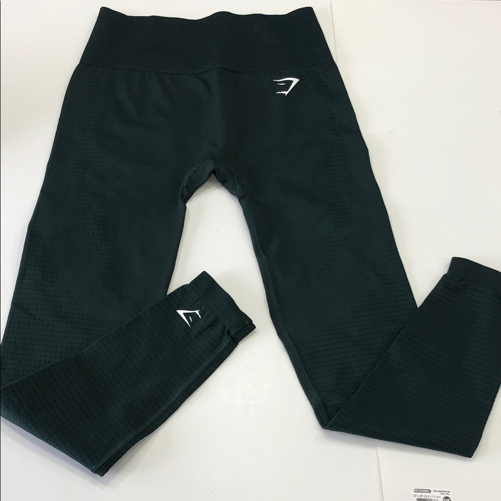 Gymshark Forest Green Leggings – Like New – Fits Women’s XXS–XS